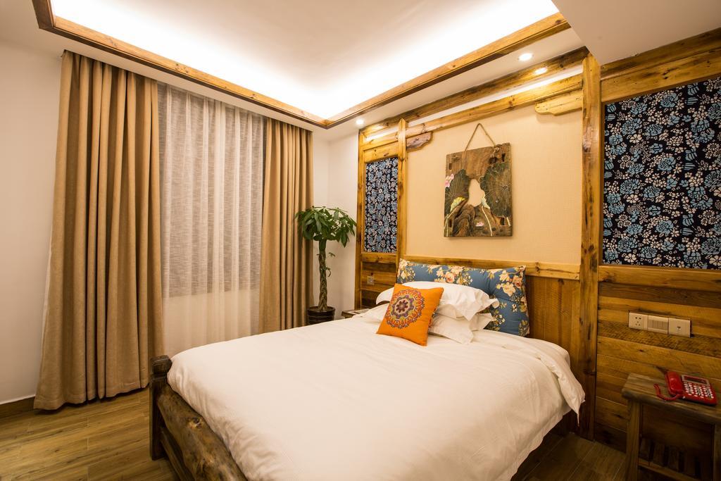 Chong Chong Guesthouse Жангжиаже Екстериор снимка