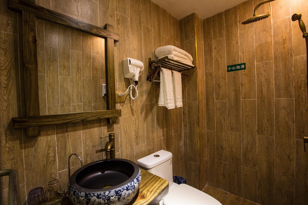 Chong Chong Guesthouse Жангжиаже Екстериор снимка