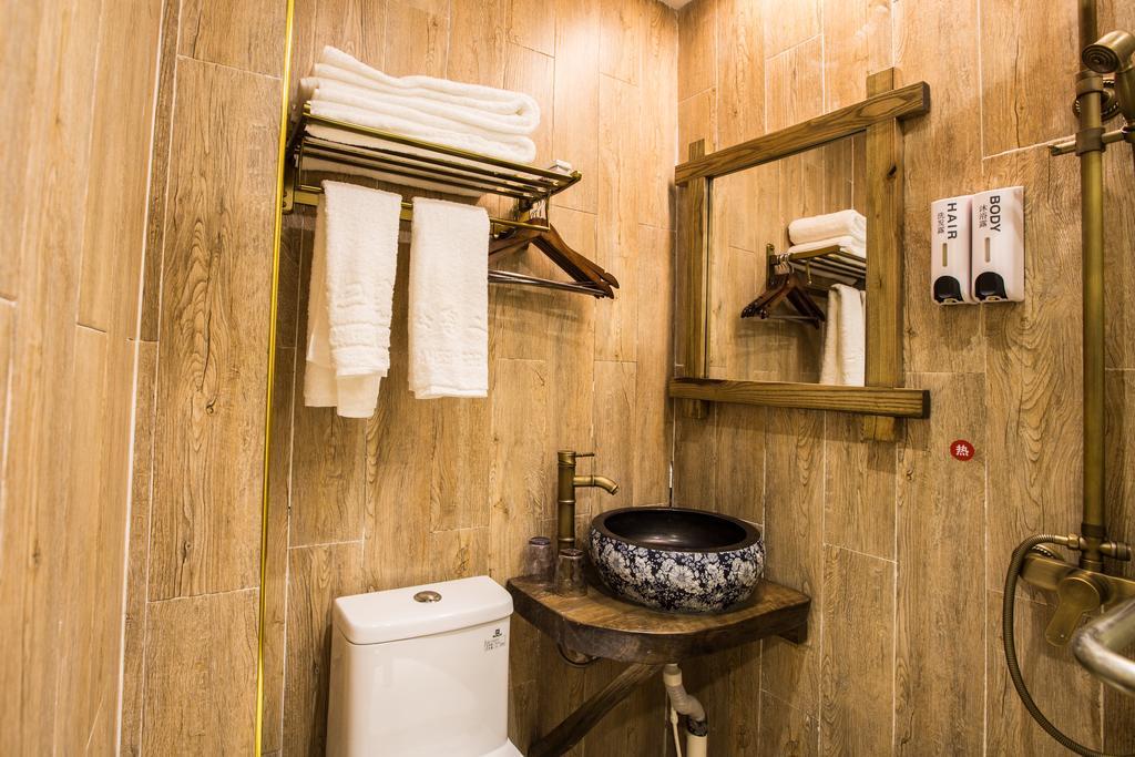 Chong Chong Guesthouse Жангжиаже Екстериор снимка