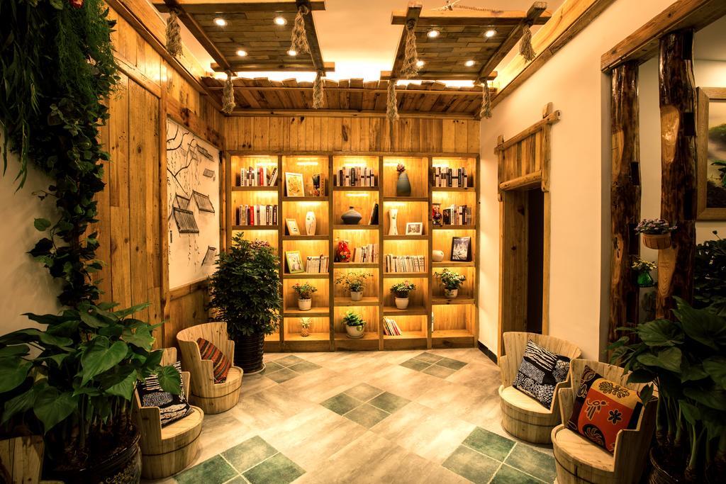 Chong Chong Guesthouse Жангжиаже Екстериор снимка