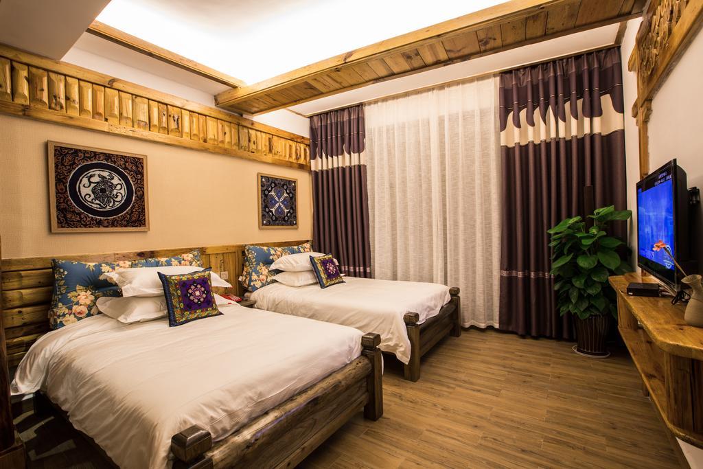 Chong Chong Guesthouse Жангжиаже Екстериор снимка
