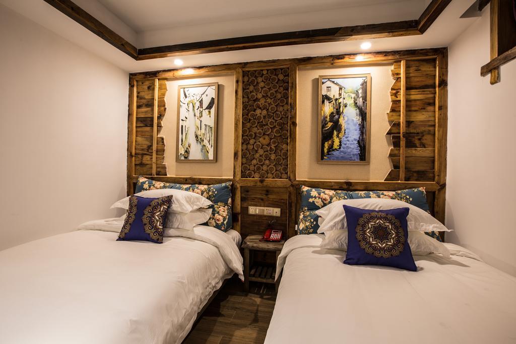 Chong Chong Guesthouse Жангжиаже Екстериор снимка
